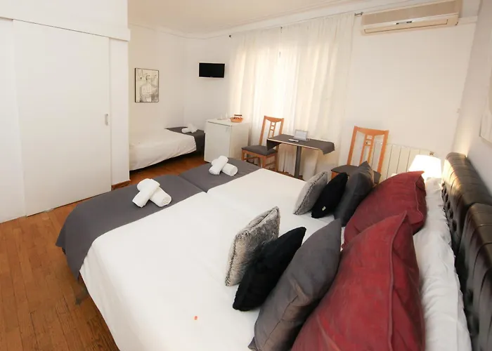 Petit Hotel